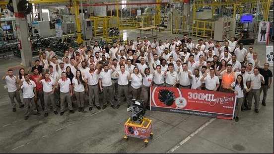 Imagem Nissan comemora produção de 300 mil motores no Complexo Industrial de Resende