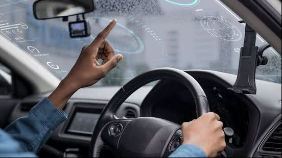 Imagem Carros autônomos e transporte por aplicativo inteligente: o futuro da mobilidade urbana com o 5G
