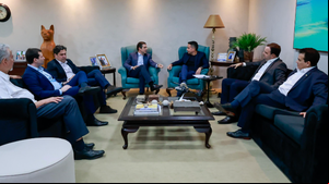 Imagem Paulo Dantas se reúne com Hugo Motta, candidato à presidência da Câmara, para discutir pautas estratégicas