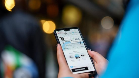 Aplicativos de transporte e delivery fazem parte do dia a dia de milhões de brasileiros - Foto: Procon AL