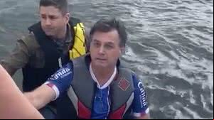 Imagem MPF arquiva inquérito contra Bolsonaro por suspeita de importunação a baleia
