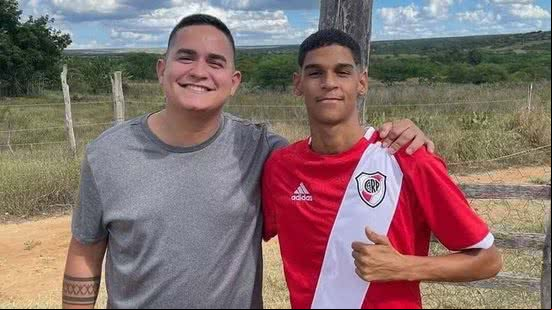 Allan Jesus e Luva de Pedreiro - Reprodução / Instagram