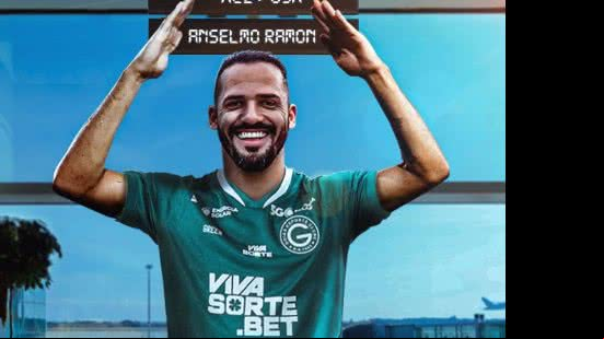 Goiás anuncia contratação do atacante Anselmo Ramon, ex-CRB - Divulgação / Goiás