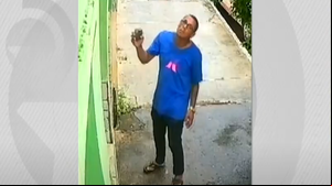 Homem foi flagrado arrombado imóvel em Jaraguá - Foto: Reprodução/TV Pajuçara