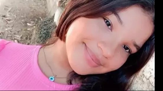 Ana Beatriz tem 15 anos e está desaparecida desde 08 de abril, quando deixou a escola, no Centro de Maceió - Foto: Reprodução/Redes sociais