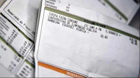 Governo isenta conta de luz para 16 milhões de pessoas - Marcello Casal Jr. / Agência Brasil