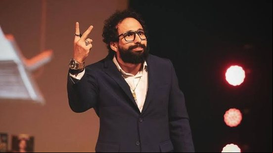 Imagem Murilo Couto em Maceió, palestra, mindset, ensinamentos e humor, muito humor
