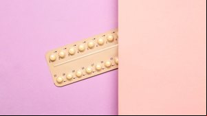 Situações e hábitos podem reduzir o efeito do anticoncepcional (Imagem: Pixel-Shot | Shutterstock)