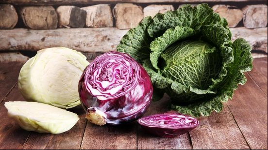 O repolho é um vegetal saboroso e rico em nutrientes essenciais (Imagem: beats1 | Shutterstock)