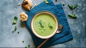Creme de ervilha (Imagem: Anna Puzatykh | Shutterstock)