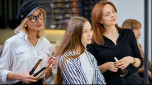 O setor de beleza é um dos destaques para quem deseja empreender (Imagem: Shakirov Albert | Shutterstock)