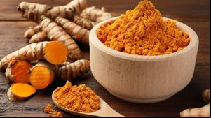 A cúrcuma é uma especiaria que promove saúde e bem-estar (Imagem: New Africa | Shutterstock)