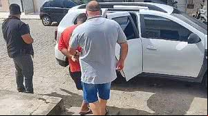 Suspeitos foram presos por agentes da Polícia Civil de Alagoas em Sergipe | Foto: Divulgação/PC-AL
