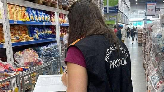 Pesquisa foi realizada em seis estabelecimentos | Ascom Procon Maceió