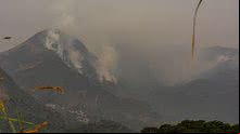 Queimada consome área do Parque Nacional da Serra dos Orgaos (Parnaso), em Petropolis, cidade da região serrana do estado Rio de Janeiro | Agência Enquadrar / Folhapress