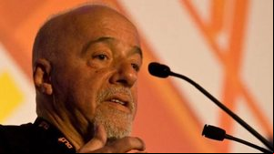 Imagem Paulo Coelho diz que arrepende de ter investido na campanha de Lula