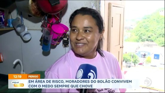 Em área de risco, moradores do Bolão convivem com o medo sempre que chove